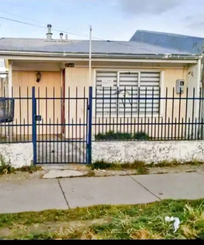 SE VENDE PROPIEDAD🏠 EXCELENTE UBICACIÓN🇨🇱 PUNTA ARENAS SECTOR SUR DESCRIPCIÓN en el anuncio