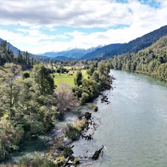 Parcela con ROL - borde de rio y carretera