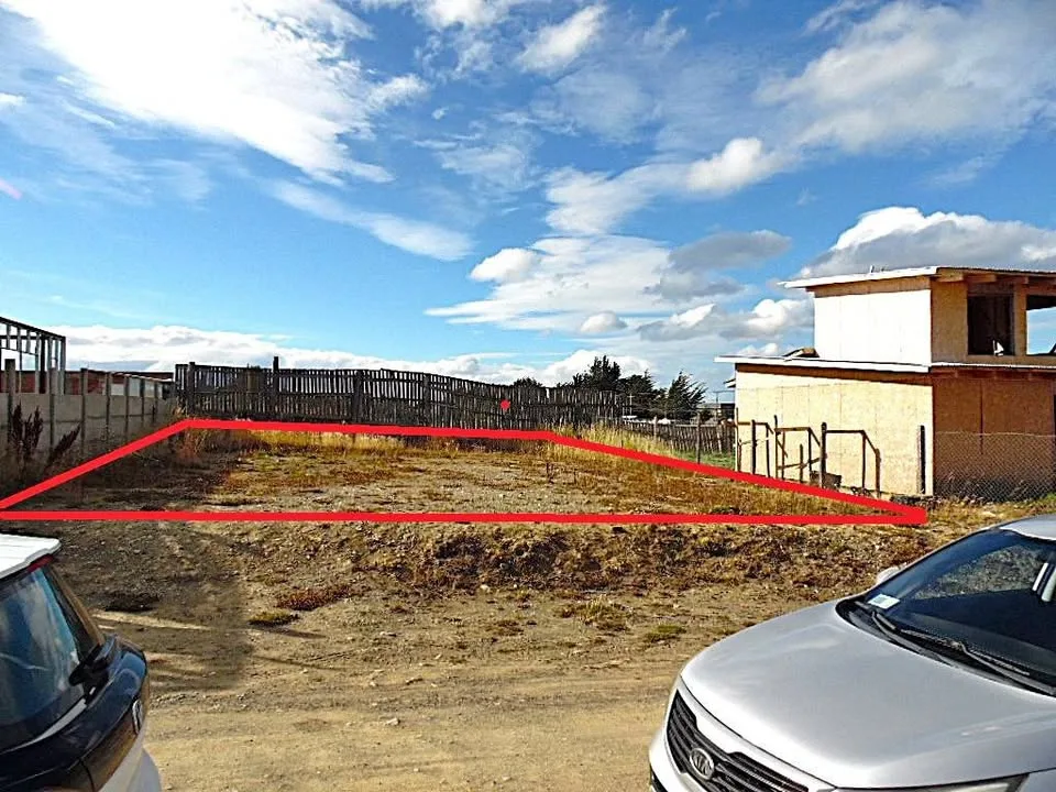 SE VENDE TERRENO DE 327.36 METROS CUADRADOS, EN SECTOR SUR LEÑA DURA.